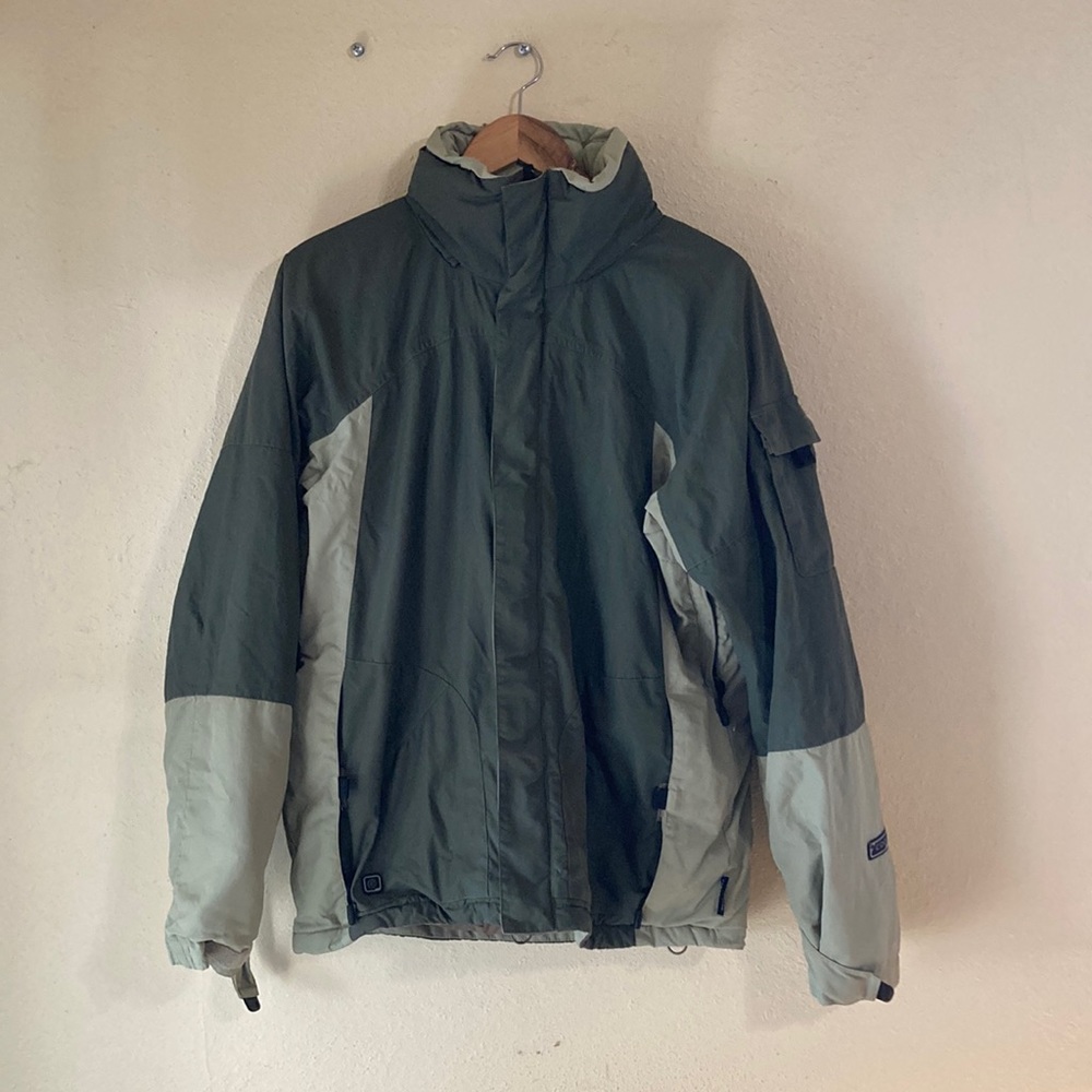 Columbia olive green convert jacket. Size medium.